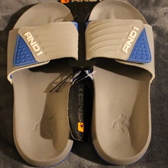 Boys AND1 Slides NWT - Picture 1 of 3